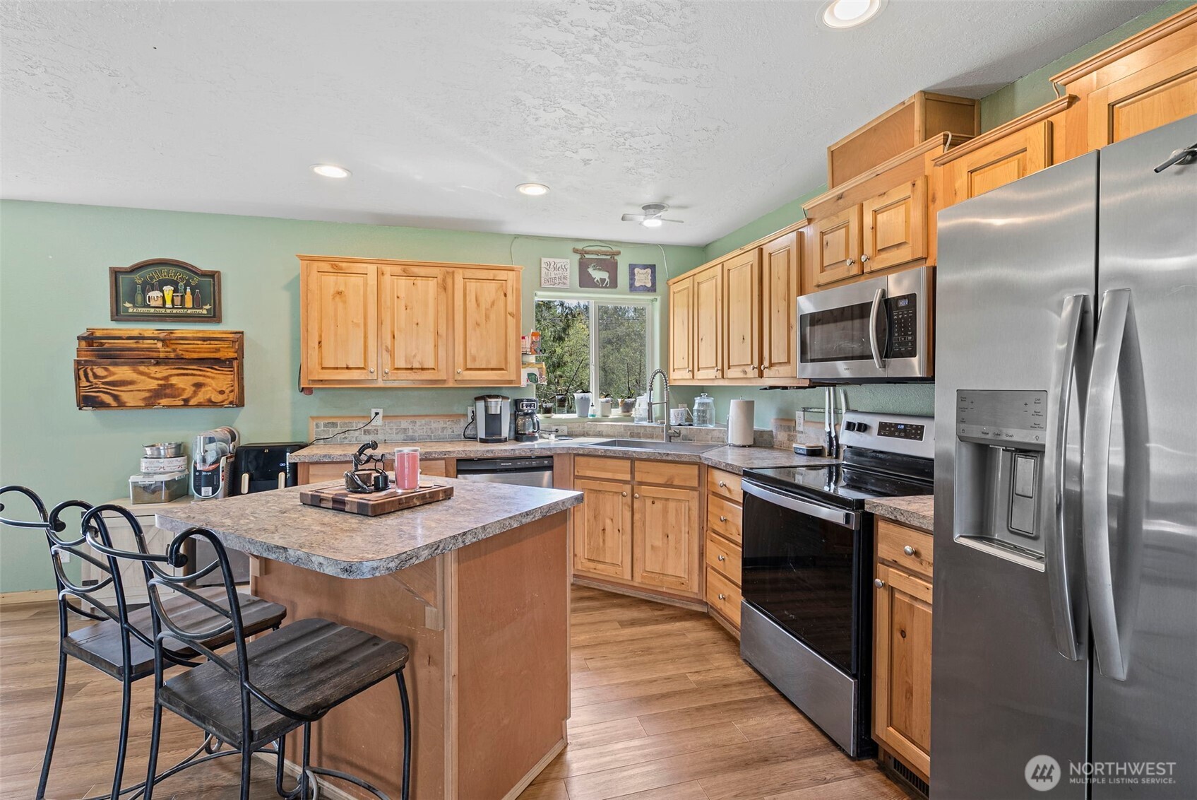 291 E Orchid Lane , Grapeview, WA 98546