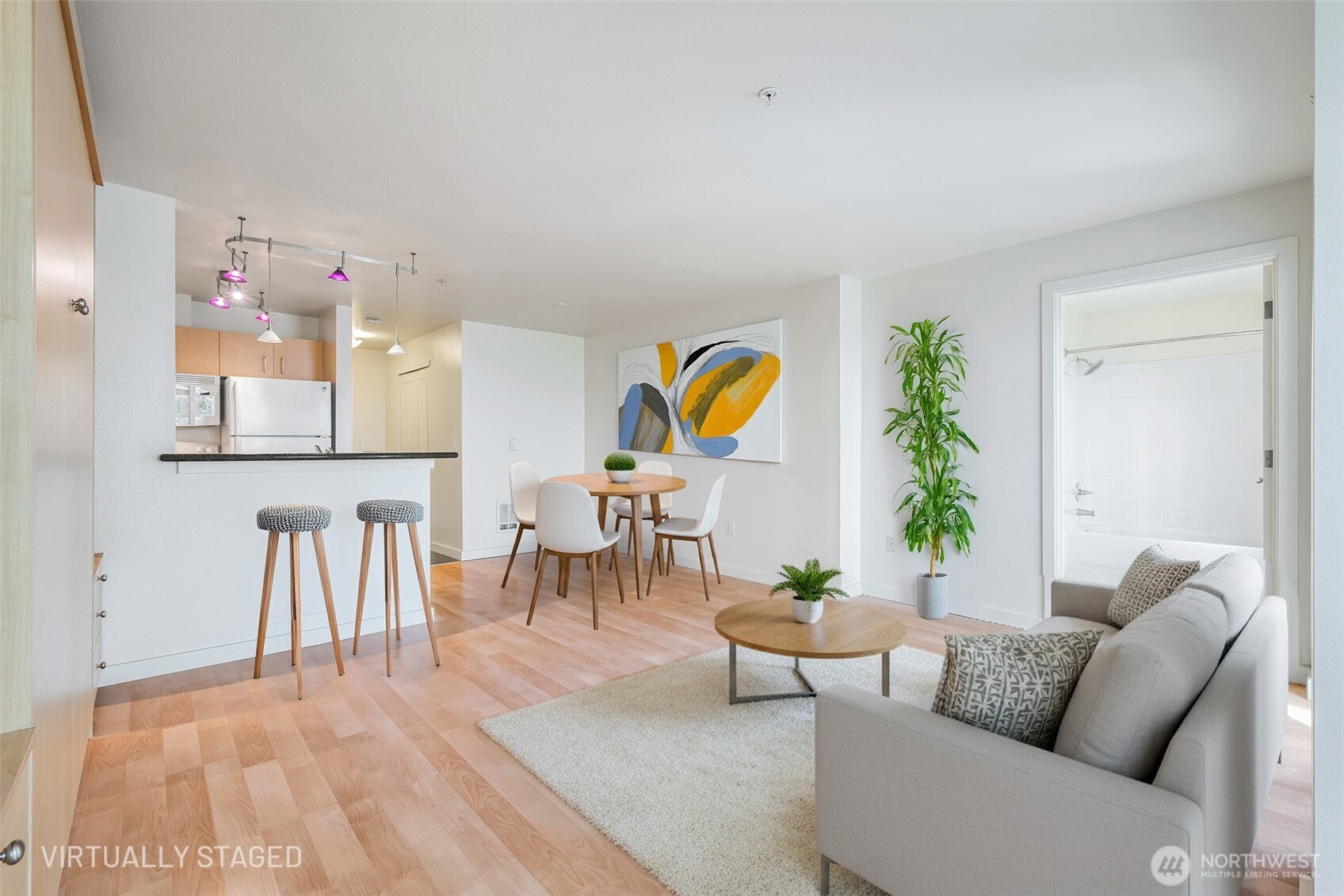 108 5th Avenue S #720, Seattle, WA 98104