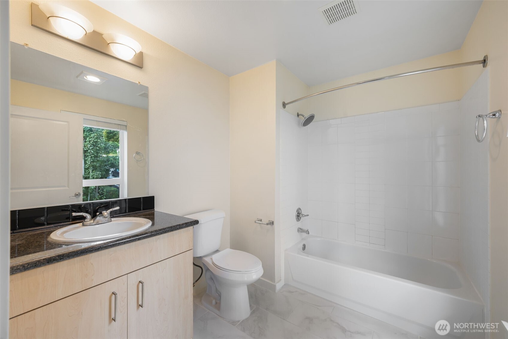 108 5th Avenue S #720, Seattle, WA 98104