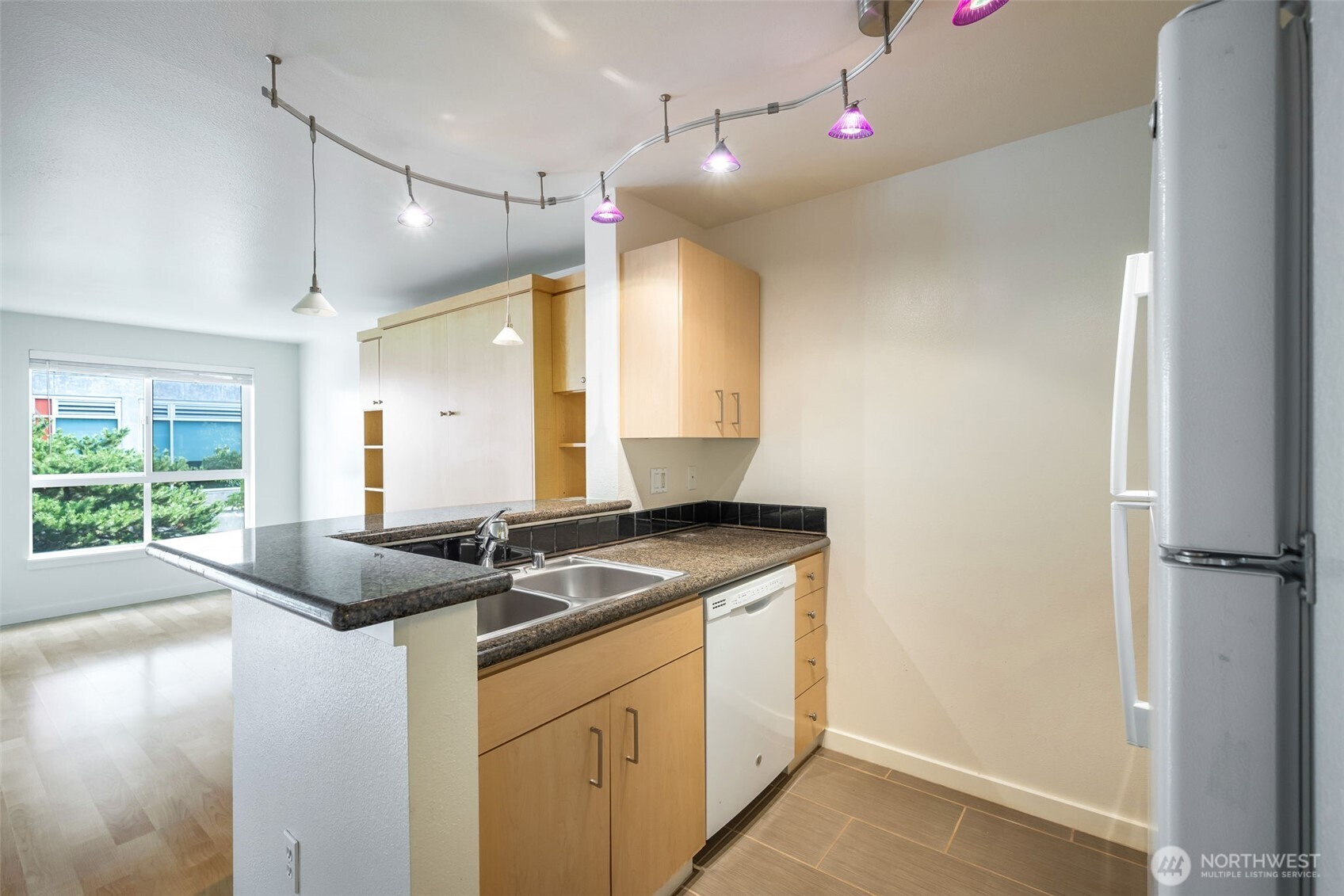 108 5th Avenue S #720, Seattle, WA 98104