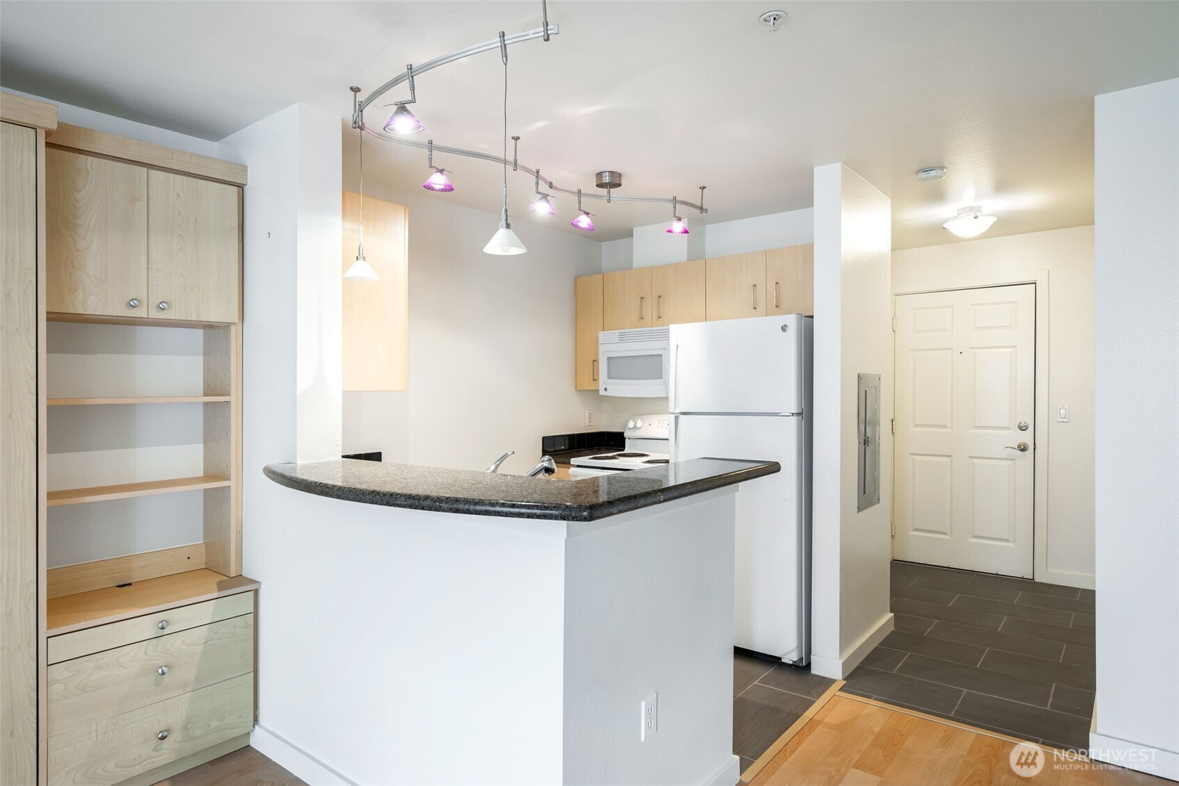 108 5th Avenue S #720, Seattle, WA 98104