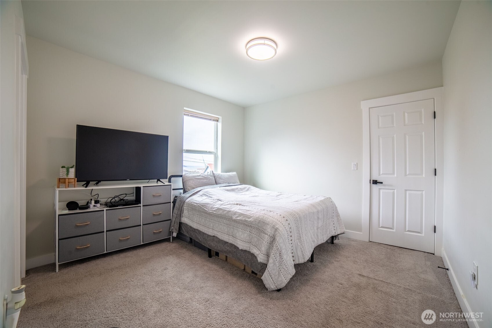 3004 W Marine View Drive , Everett, WA 98201