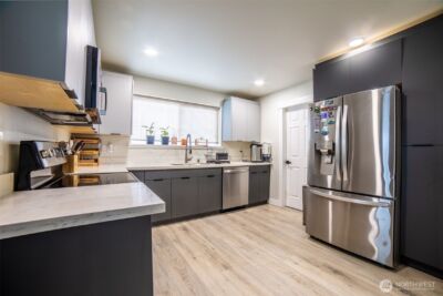3004 W Marine View Drive , Everett, WA 98201 - Photo 7