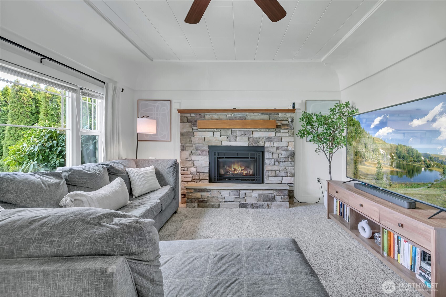 257 N Edith Street , Buckley, WA 98321