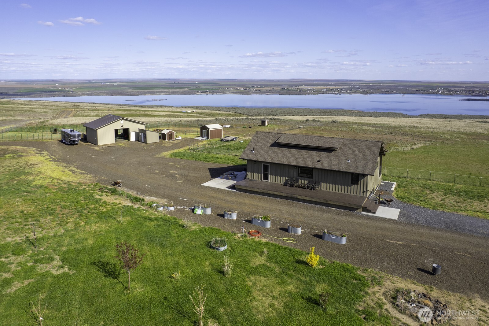 169 Banks Lake View Road #99115, Coulee City, WA 99115