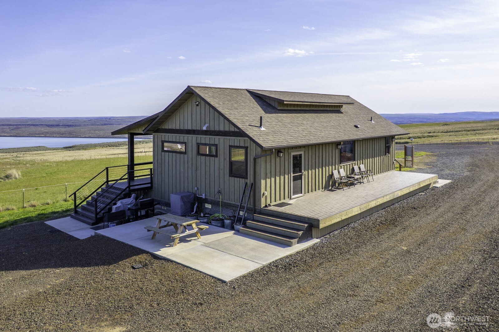 169 Banks Lake View Road #99115, Coulee City, WA 99115