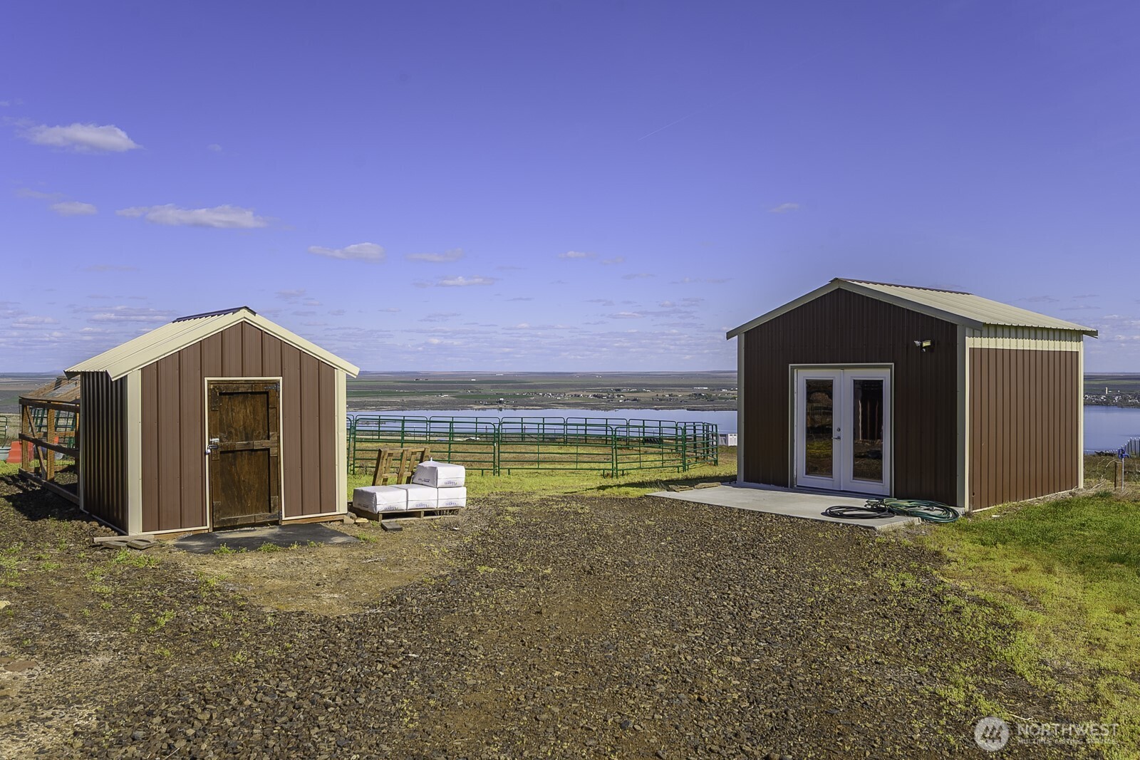 169 Banks Lake View Road #99115, Coulee City, WA 99115