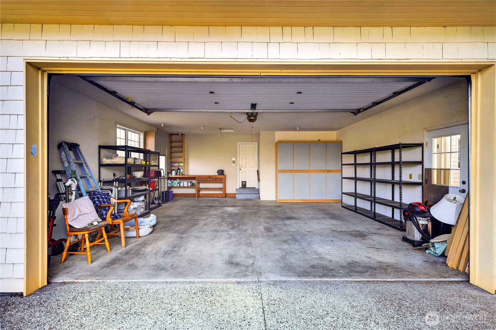 811 Shoshone Dr , La Conner, WA 98257