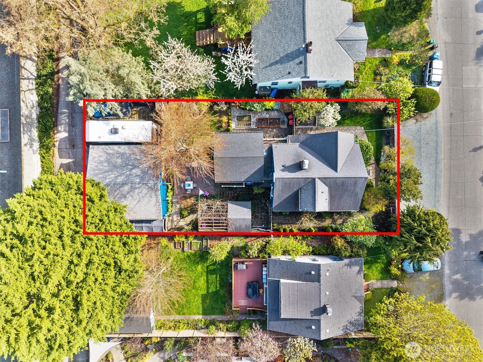 10532 Evanston Avenue N, Seattle, WA 98133