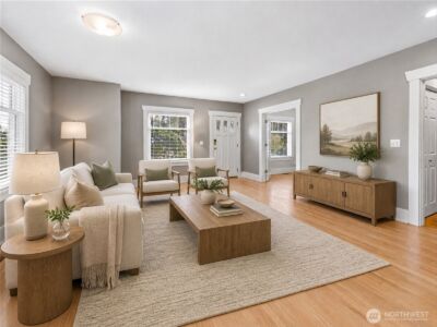10532 Evanston Avenue N, Seattle, WA 98133 - Photo 4