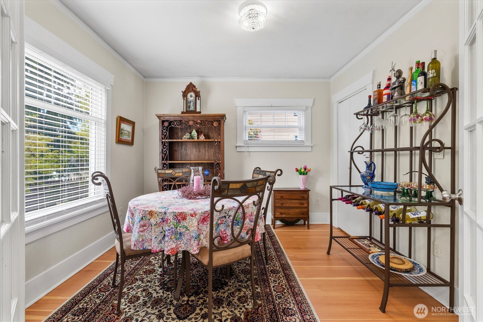 10532 Evanston Avenue N, Seattle, WA 98133