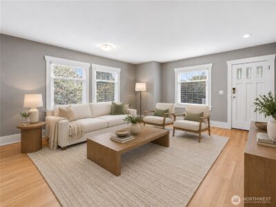 10532 Evanston Avenue N, Seattle, WA 98133 - Photo 5