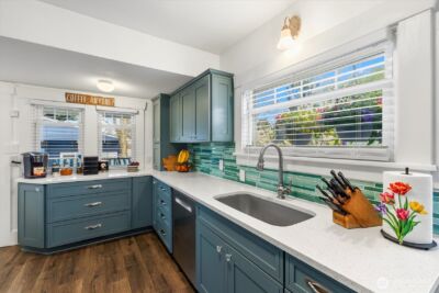10532 Evanston Avenue N, Seattle, WA 98133 - Photo 8