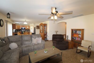 13811 176th Street E, Puyallup, WA 98374 - Photo 11