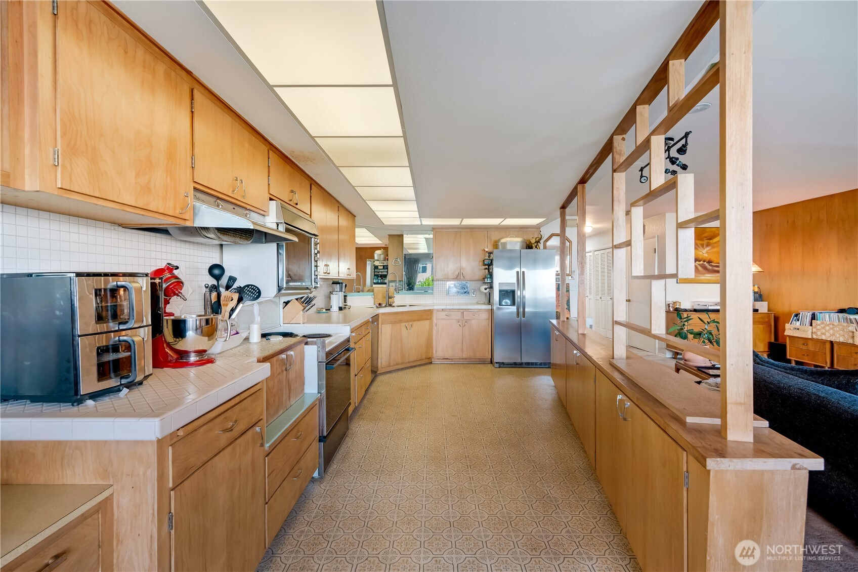2512 Colby Avenue , Everett, WA 98201