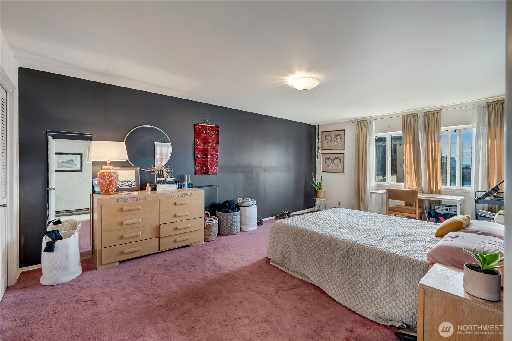 2512 Colby Avenue , Everett, WA 98201