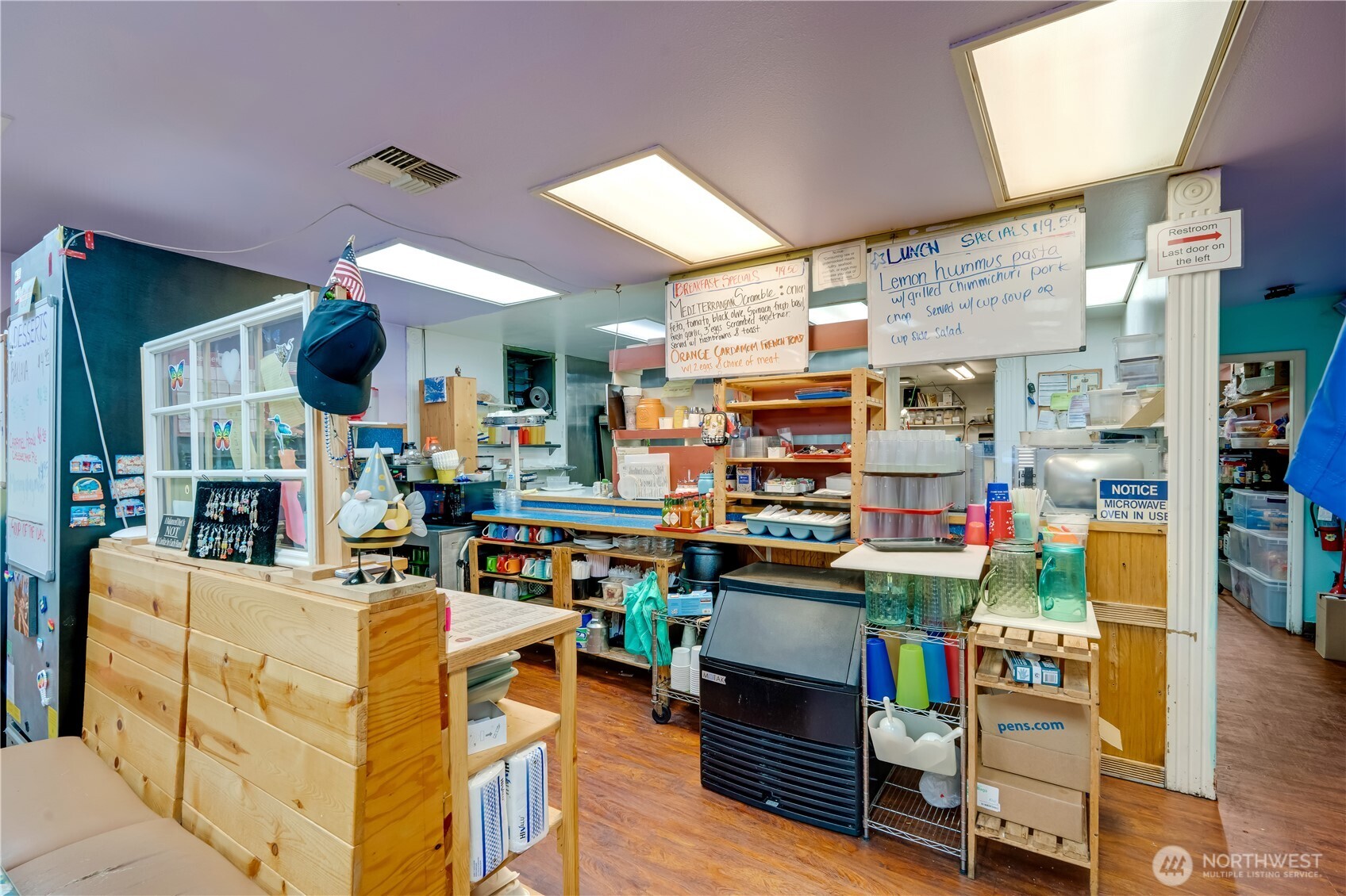 2512 Colby Avenue , Everett, WA 98201