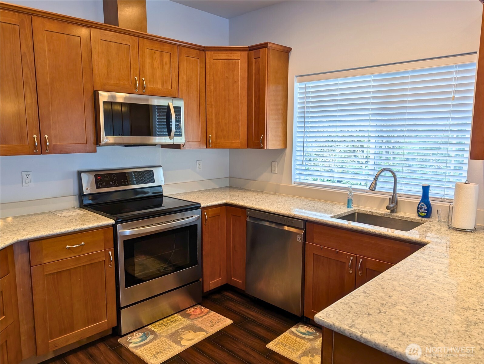 258 N Razor Clam Drive SW, Ocean Shores, WA 98569