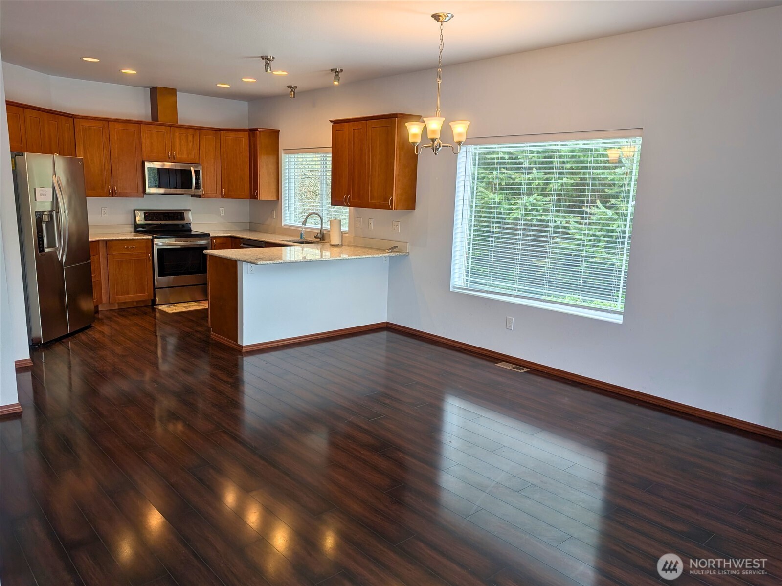 258 N Razor Clam Drive SW, Ocean Shores, WA 98569