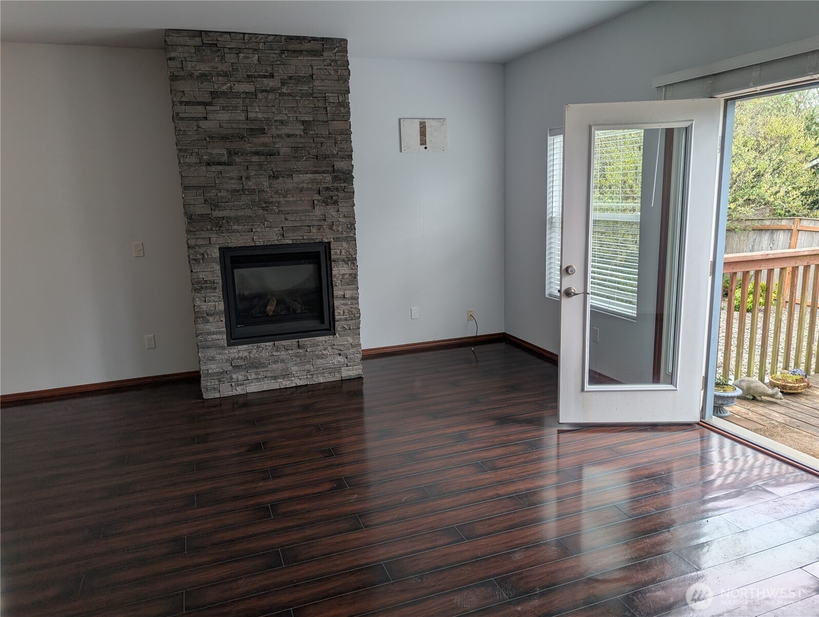 258 N Razor Clam Drive SW, Ocean Shores, WA 98569