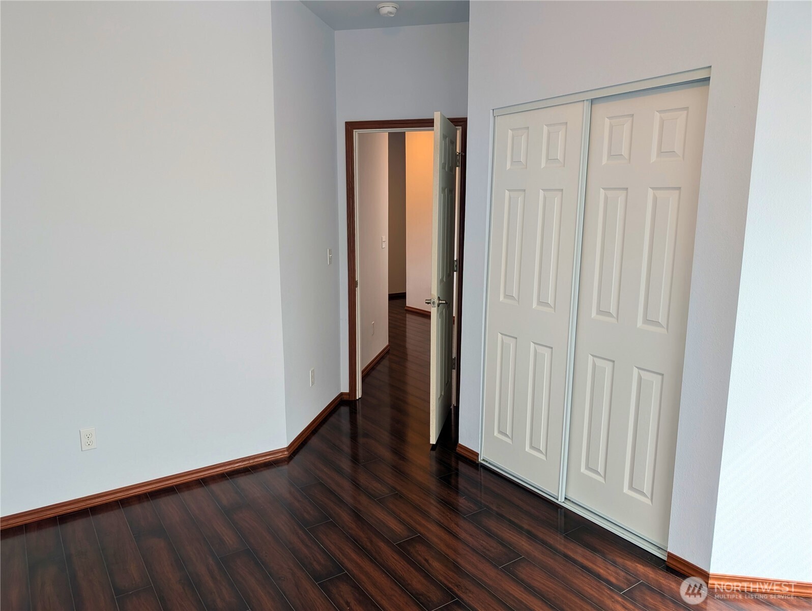 258 N Razor Clam Drive SW, Ocean Shores, WA 98569