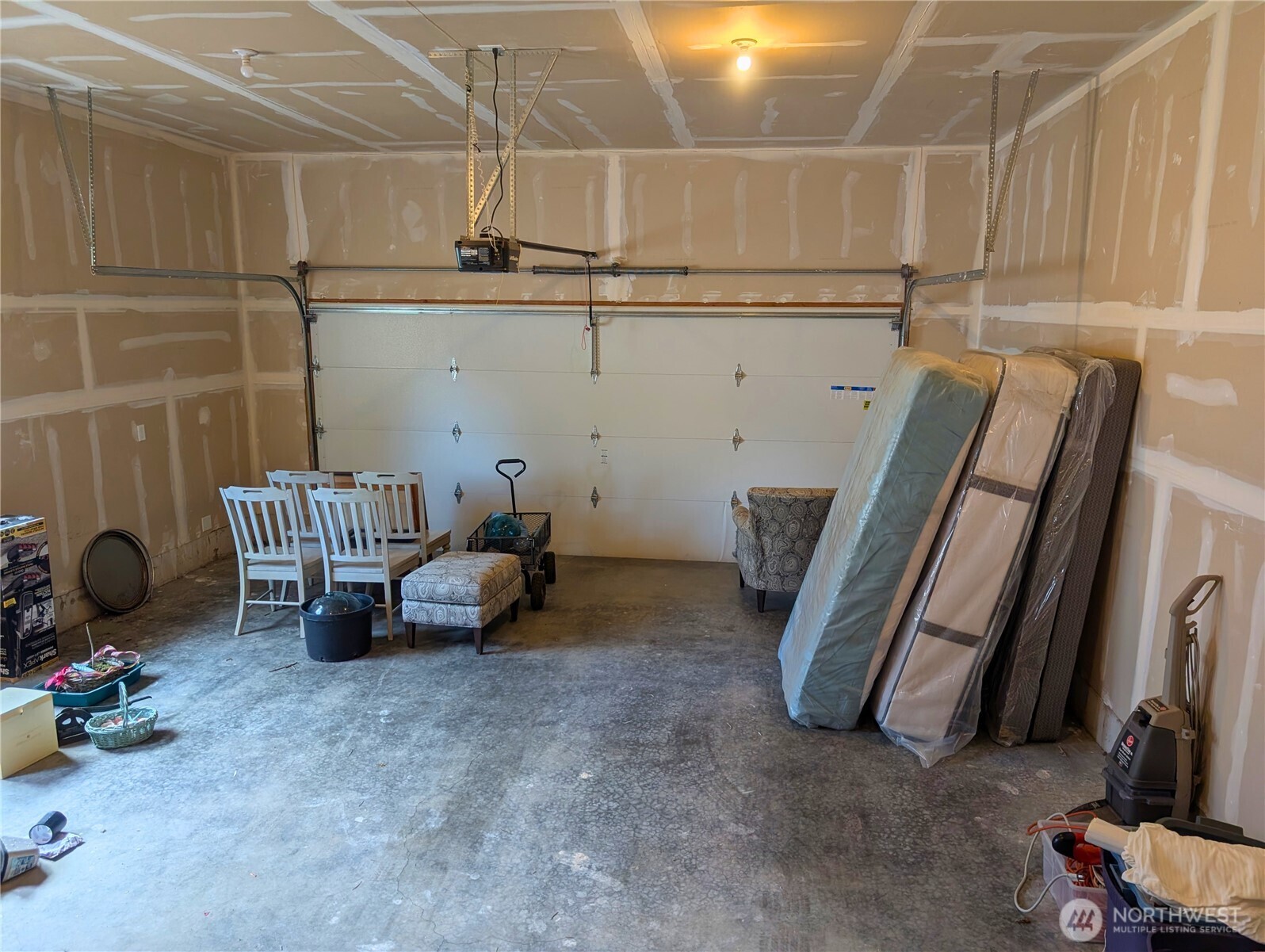 258 N Razor Clam Drive SW, Ocean Shores, WA 98569