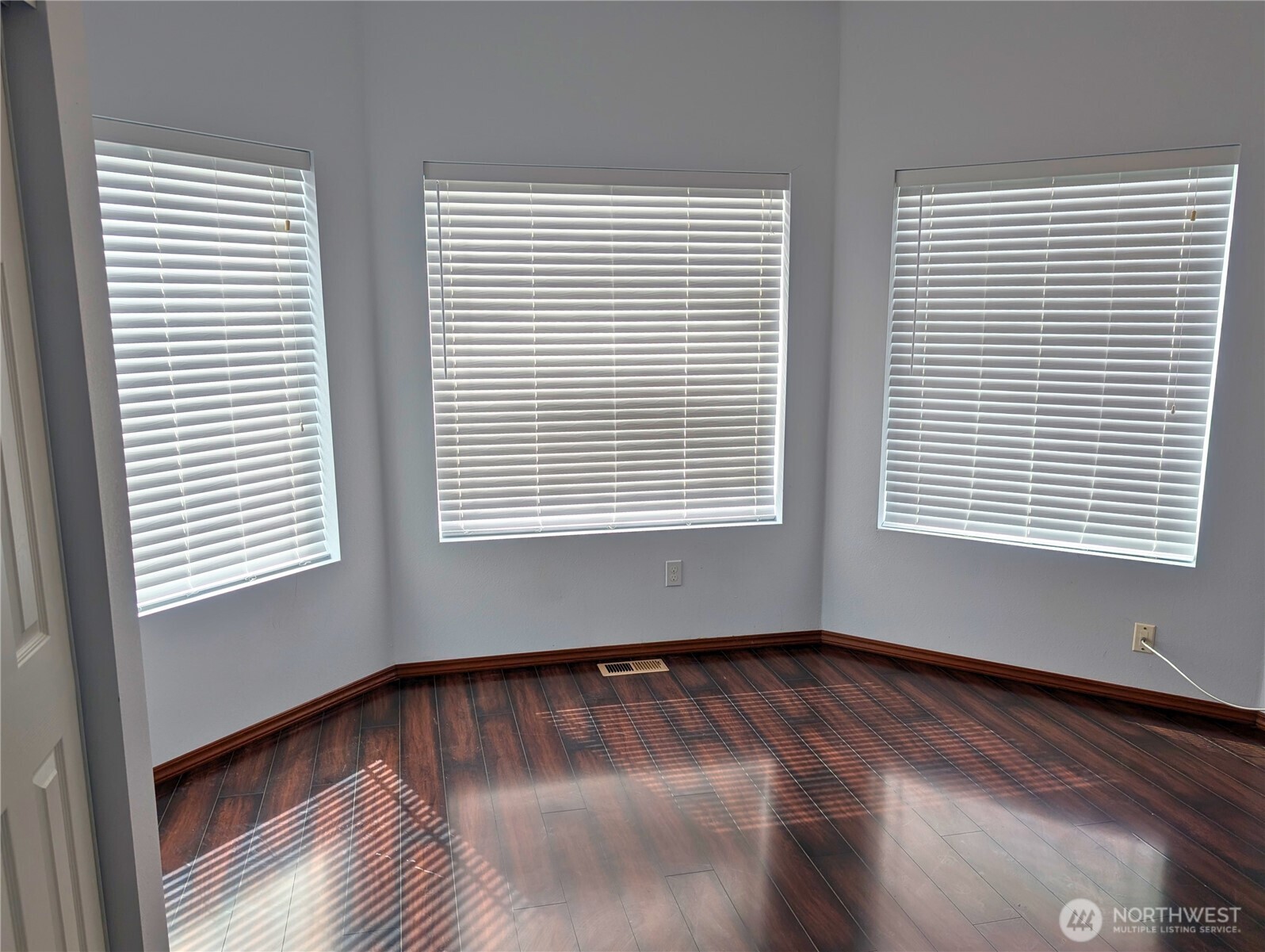 258 N Razor Clam Drive SW, Ocean Shores, WA 98569