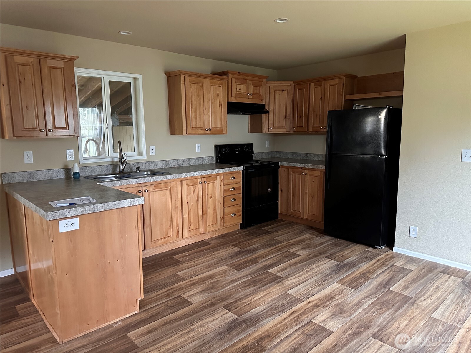 711 S Rain Street NE, Ocean Shores, WA 98569