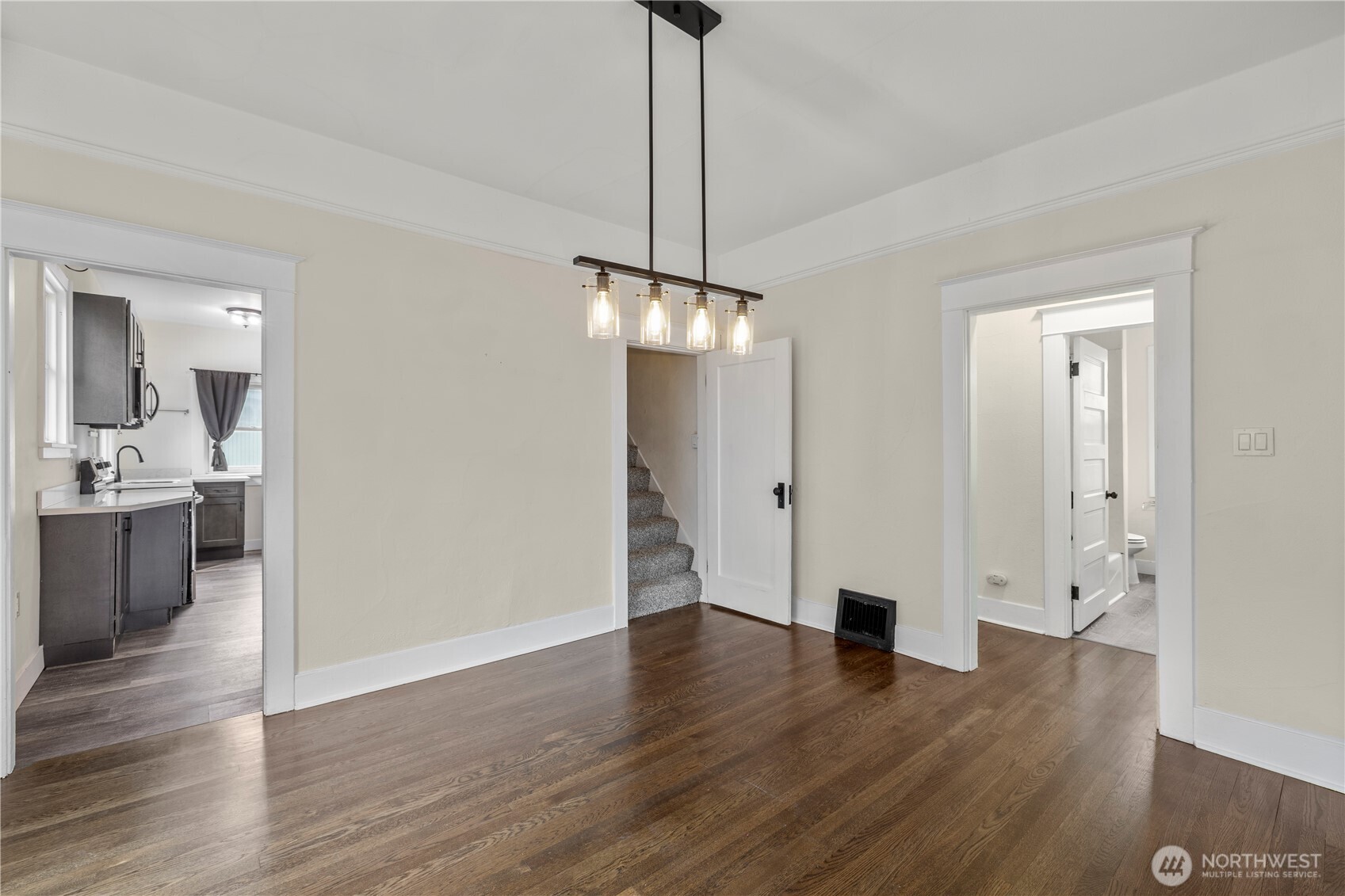 3839 S G Street , Tacoma, WA 98418-9422