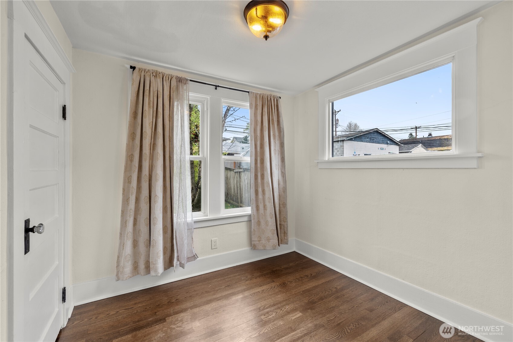 3839 S G Street , Tacoma, WA 98418-9422