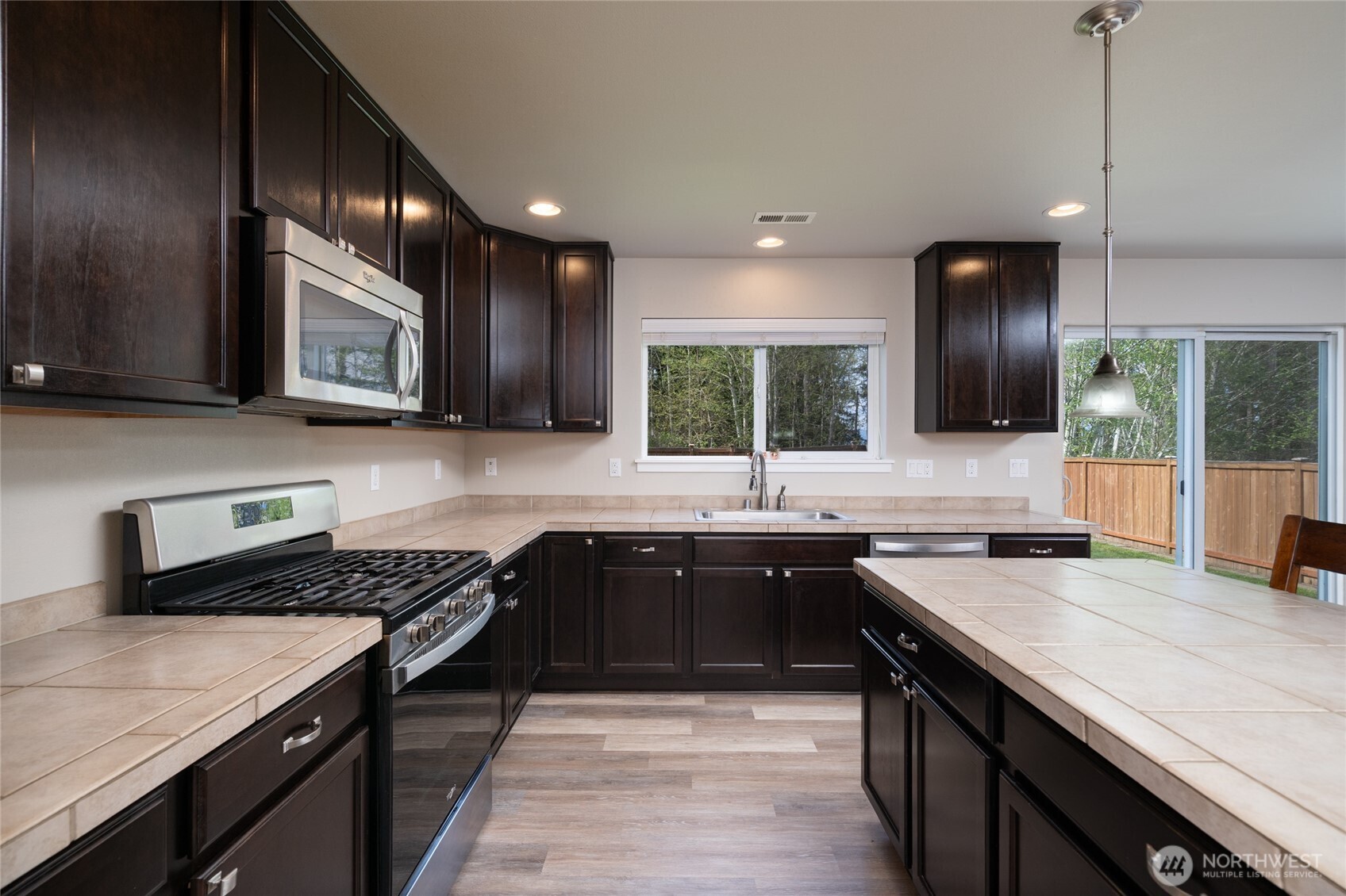 5547 Timberridge Drive , Mount Vernon, WA 98274
