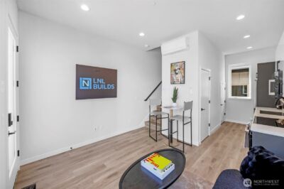 6725 Carlton Avenue #A,B,C, Seattle, WA 98108 - Photo 12