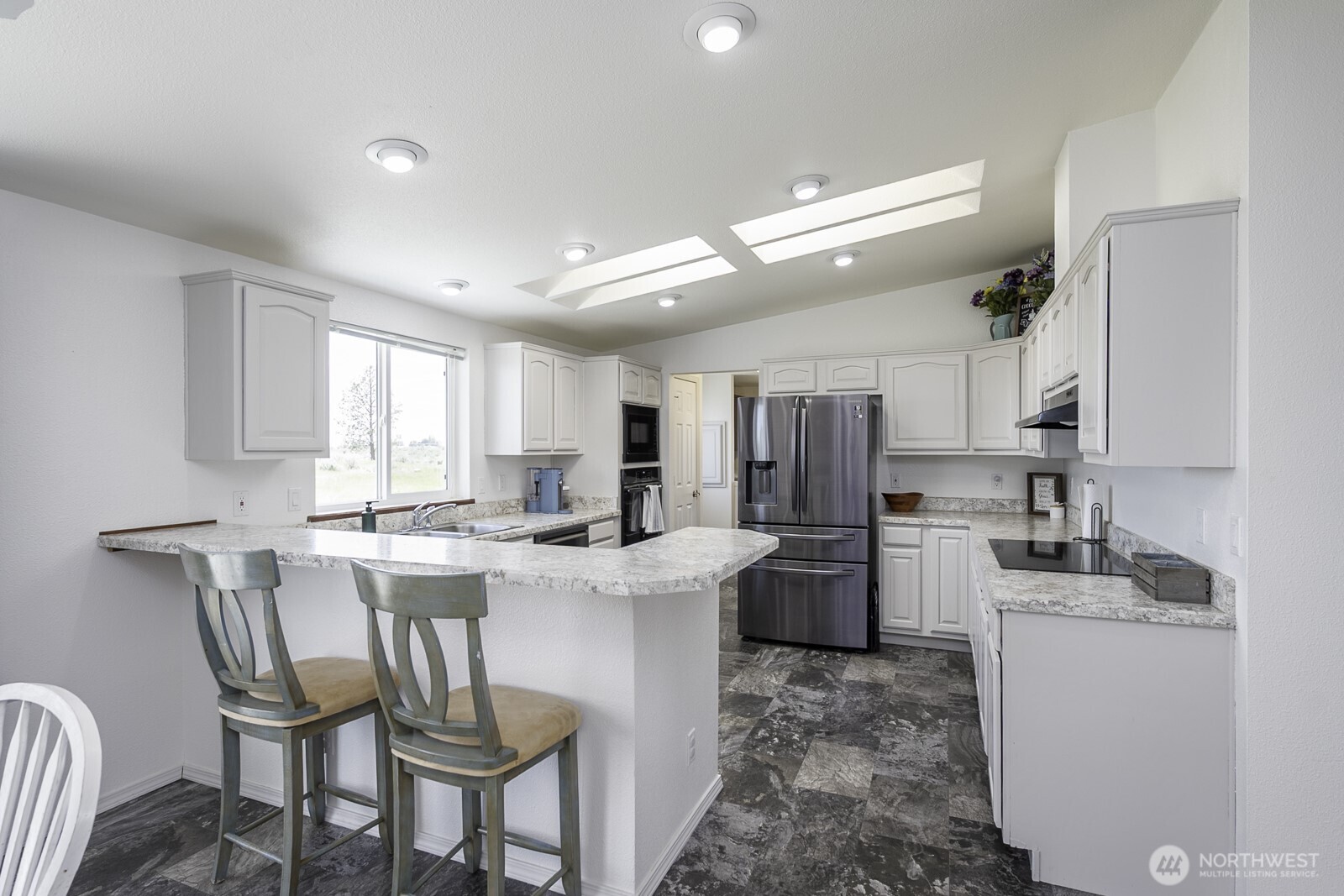 9631 Road H NW, Ephrata, WA 98823