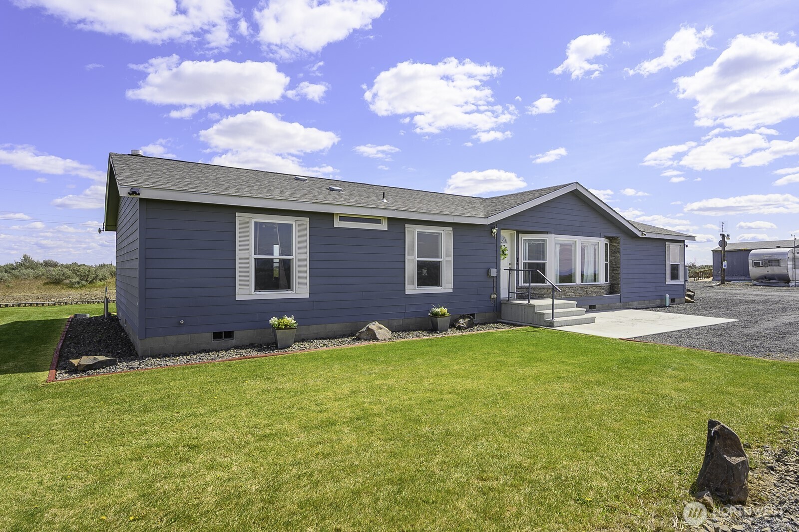 9631 Road H NW, Ephrata, WA 98823