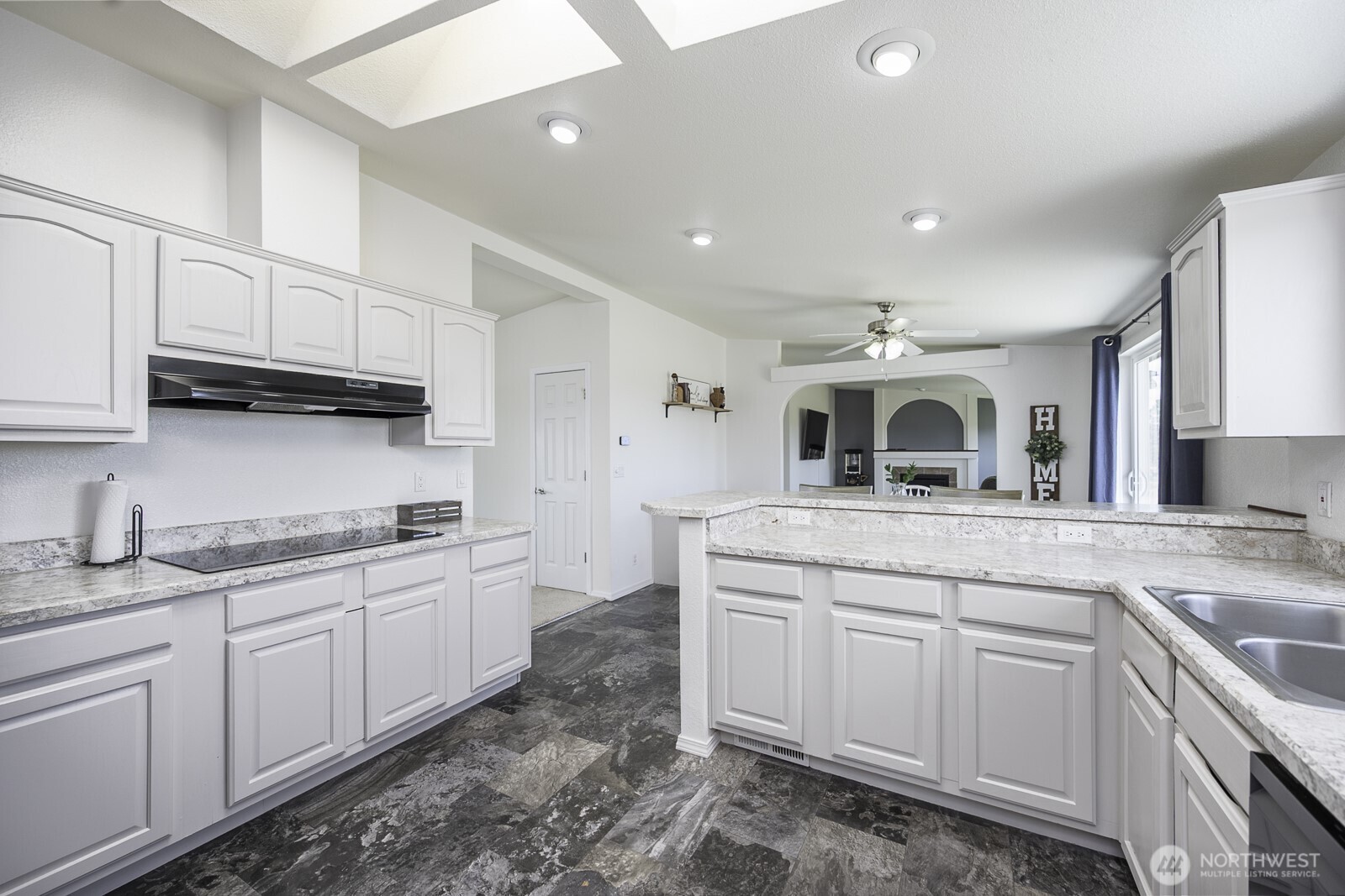9631 Road H NW, Ephrata, WA 98823