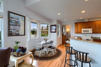 4111 R Avenue , Anacortes, WA 98221-3643 - Photo 11