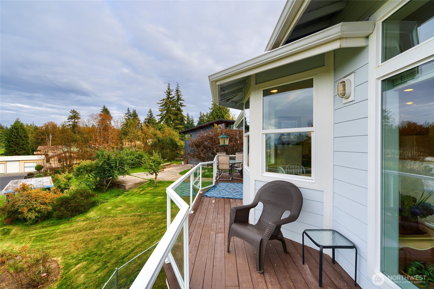 4111 R Avenue , Anacortes, WA 98221-3643