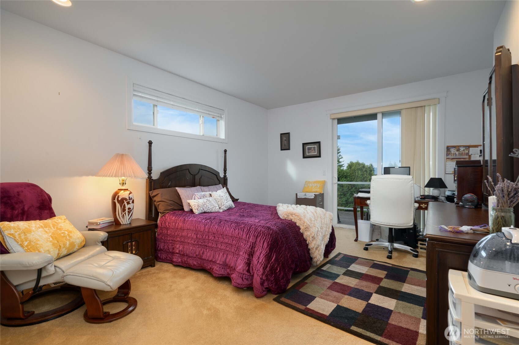 4111 R Avenue , Anacortes, WA 98221-3643
