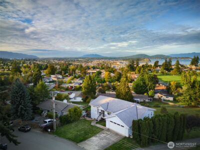 4111 R Avenue , Anacortes, WA 98221-3643 - Photo 6