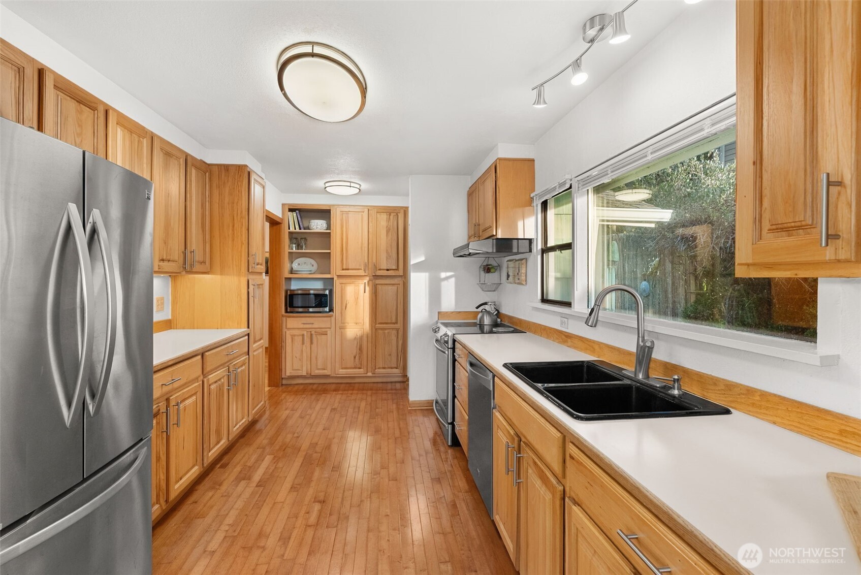 2501 43rd Avenue NW, Olympia, WA 98502