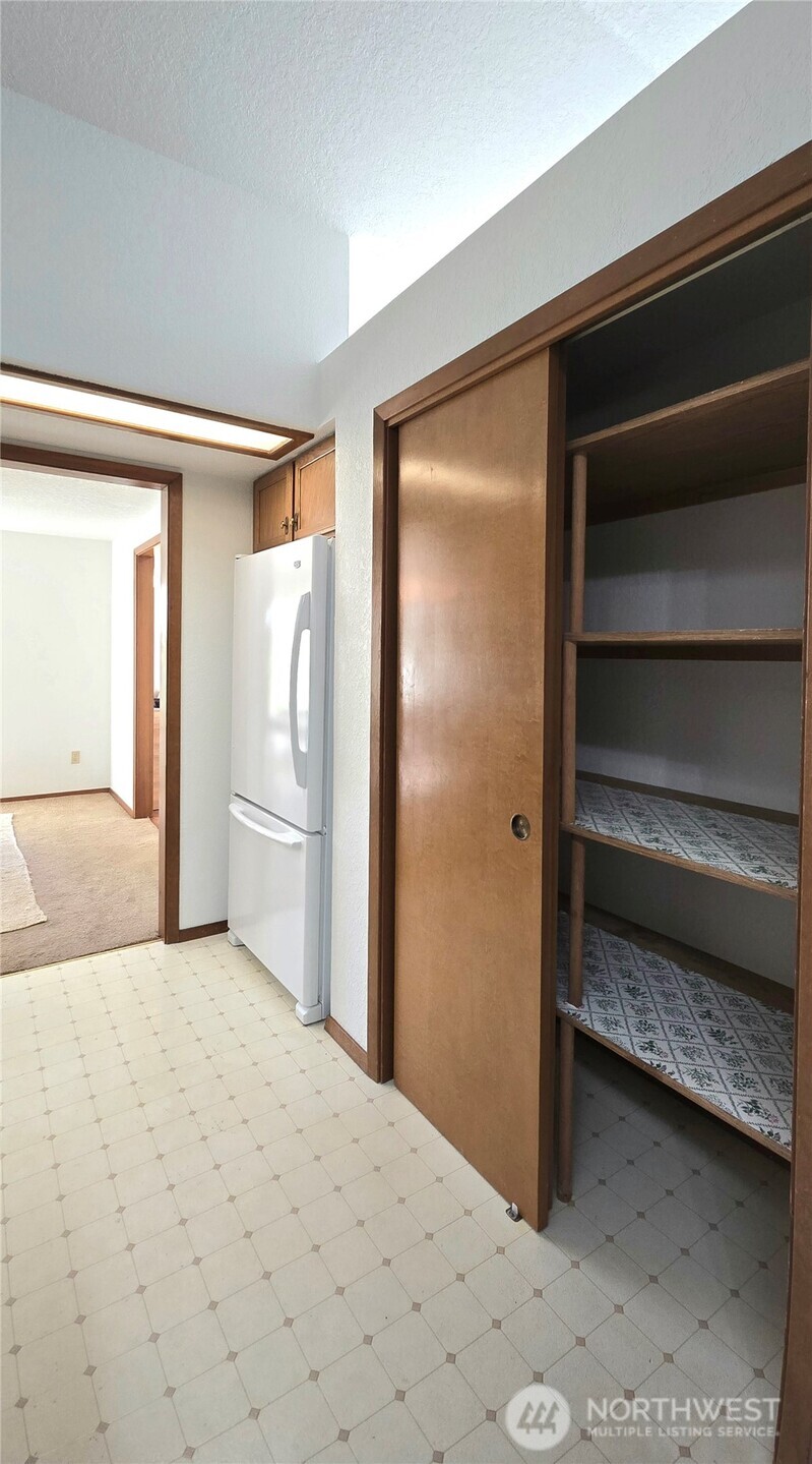 1615 Easthill Court NW, Olympia, WA 98502