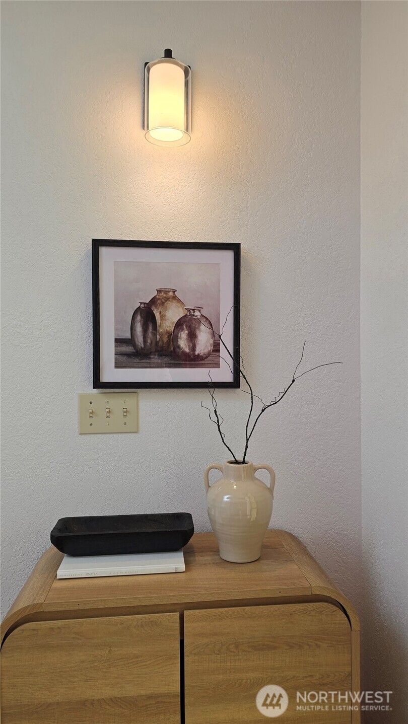 1615 Easthill Court NW, Olympia, WA 98502