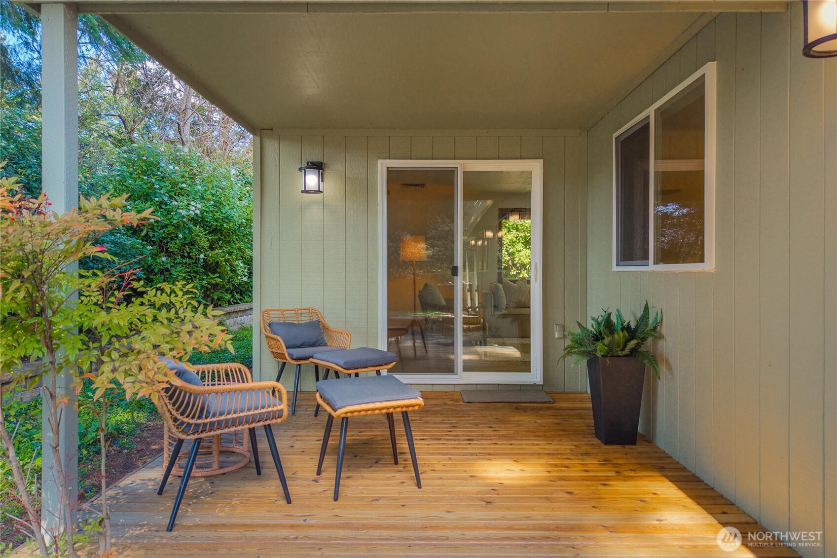 1615 Easthill Court NW, Olympia, WA 98502