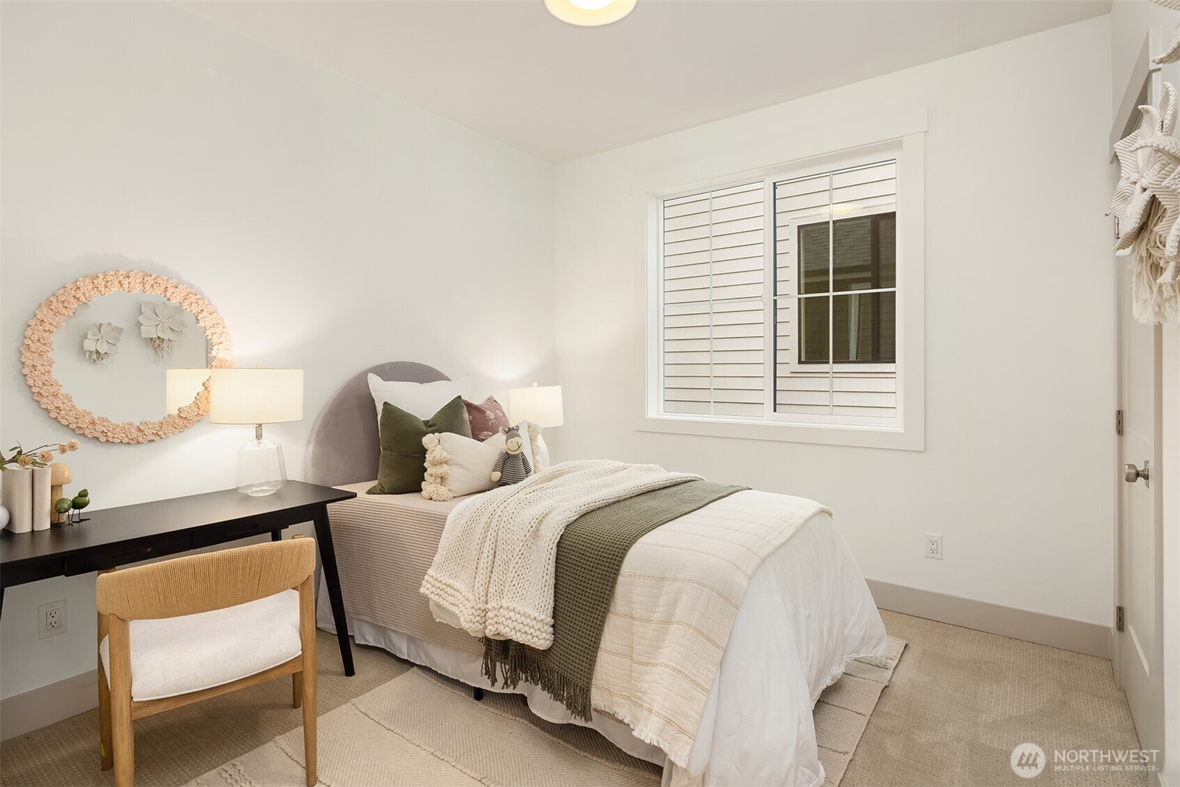 13131 NE 87th Lane , Kirkland, WA 98033