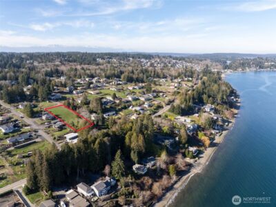 8185 E Seaview Drive , Port Orchard, WA 98366 - Photo 12