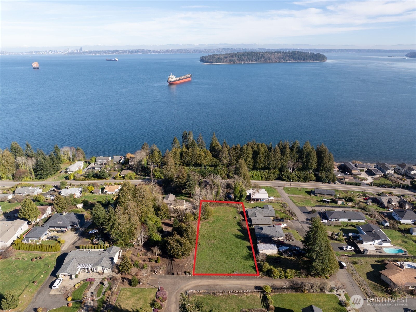 8185 E Seaview Drive , Port Orchard, WA 98366