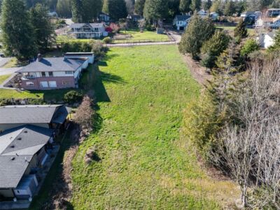 8185 E Seaview Drive , Port Orchard, WA 98366 - Photo 3