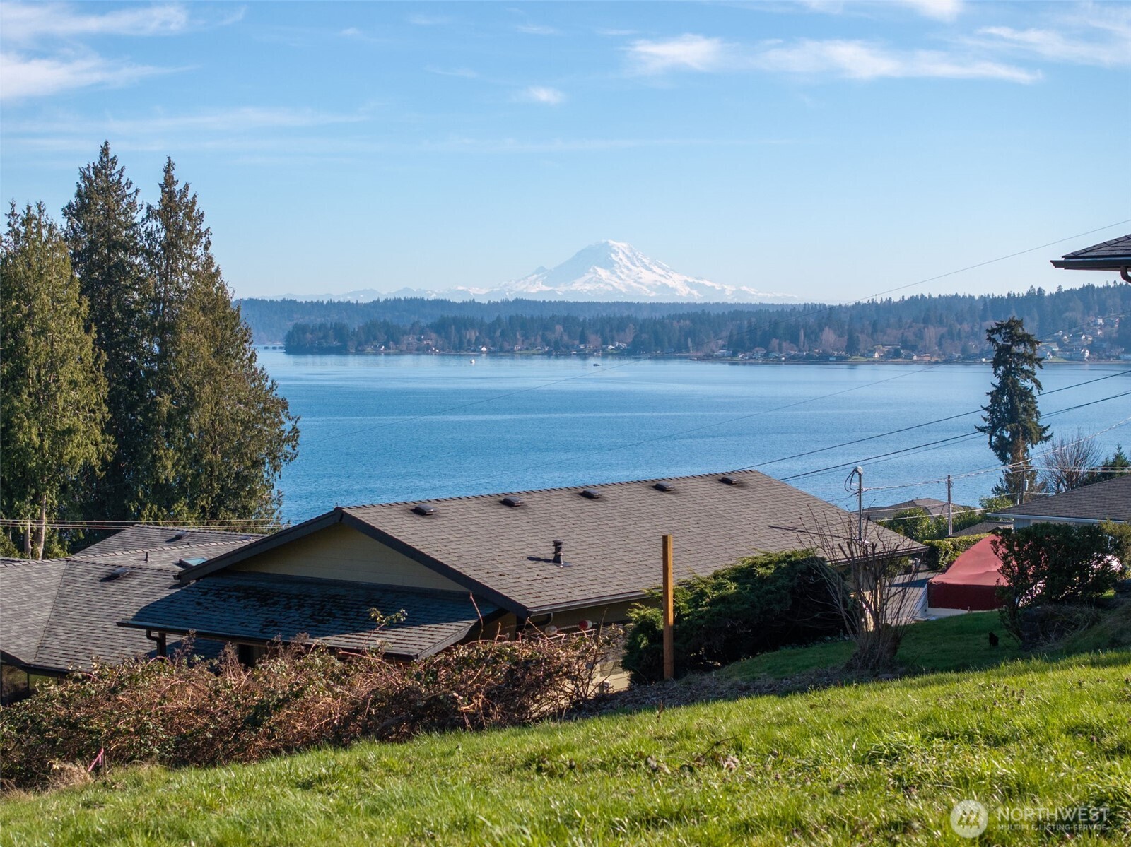 8185 E Seaview Drive , Port Orchard, WA 98366