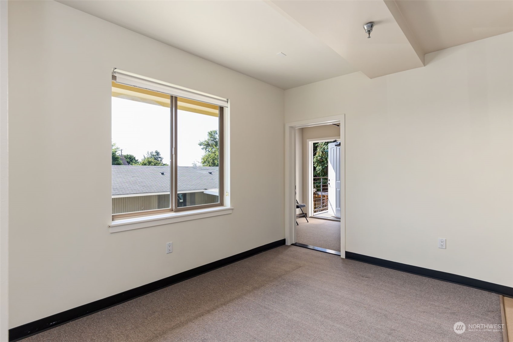 1215 Lawrence Street #101, Port Townsend, WA 98368