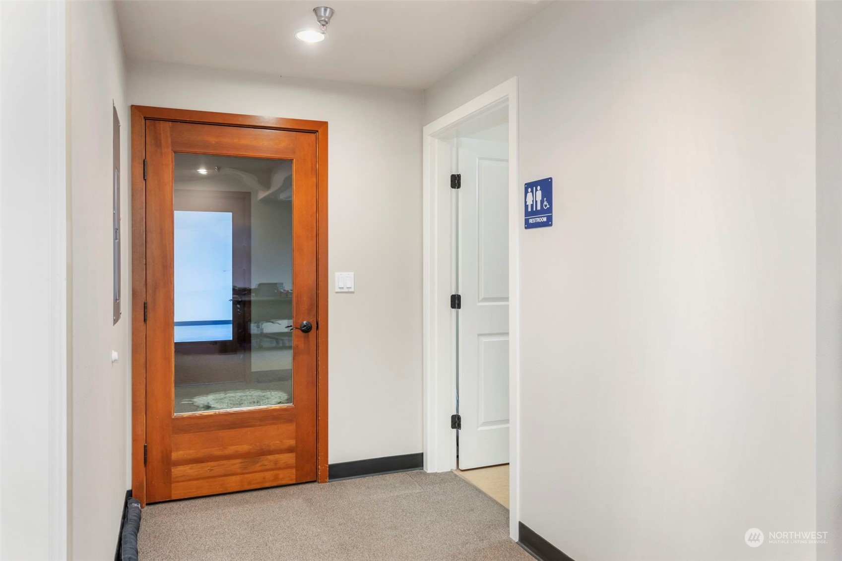 1215 Lawrence Street #102, Port Townsend, WA 98368